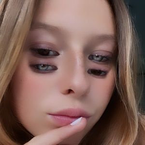 Meet your Posher, Jade